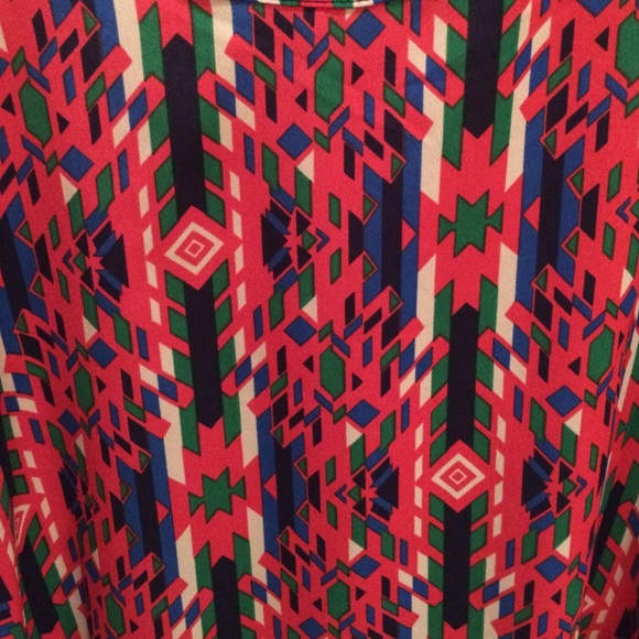 GLAM Blouse - Picture 2 of 2