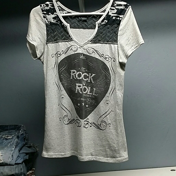 Daytrip tee shirt!