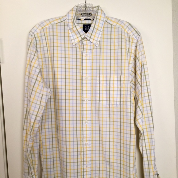 Gap shirt