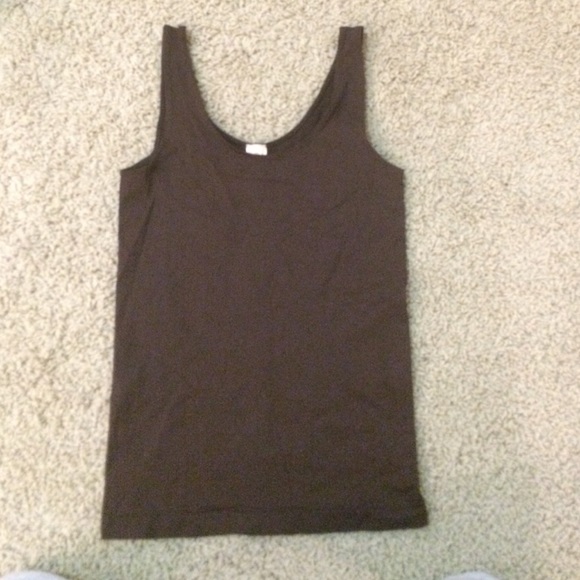 Brown tank