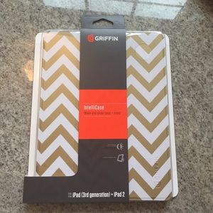 NWT Griffin Chevron Gold White IPad Case Stand 🎄