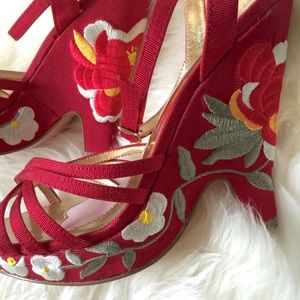 Paris Hilton Wedge Sandals Size 6.5