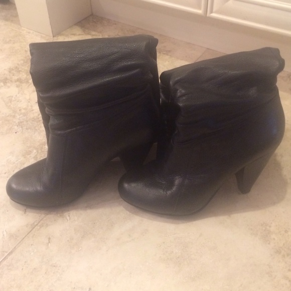 Black boots below knee - Picture 2 of 4