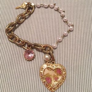 Betsey Johnson Heart bracelet
