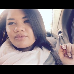 Meet your Posher, Starla