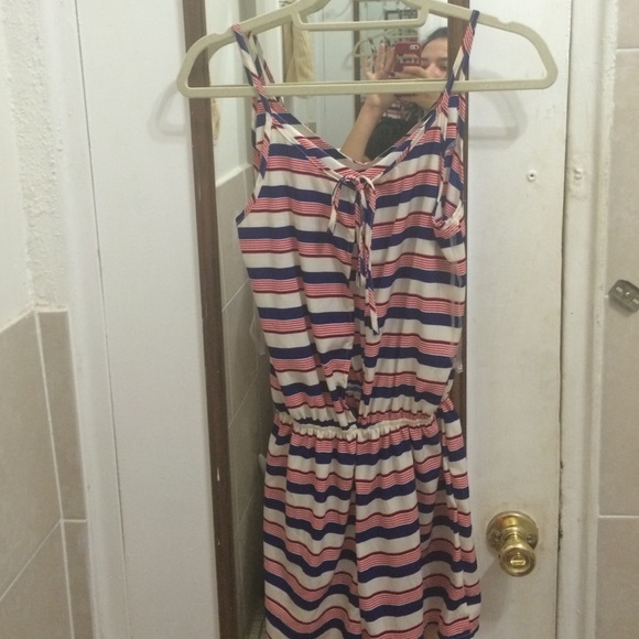 Striped romper - Picture 2 of 3
