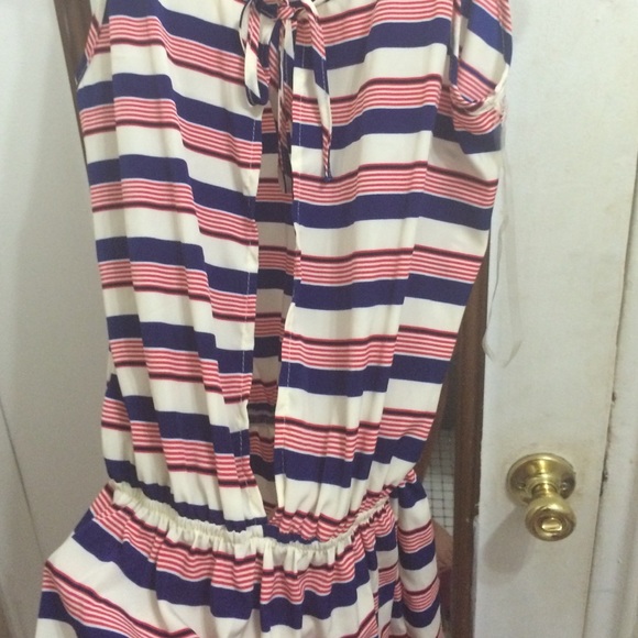 Striped romper - Picture 3 of 3