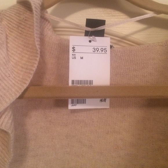 Sweater - Picture 2 of 3