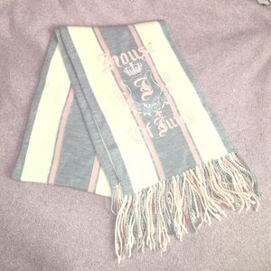 Juicy Couture Scarf🌬☃