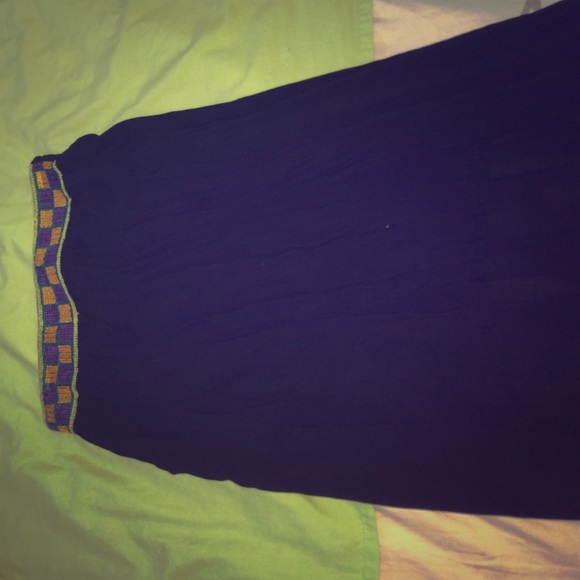 Black skirt