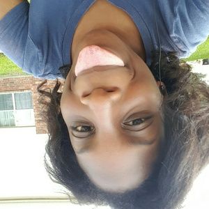 Meet your Posher, Bethany