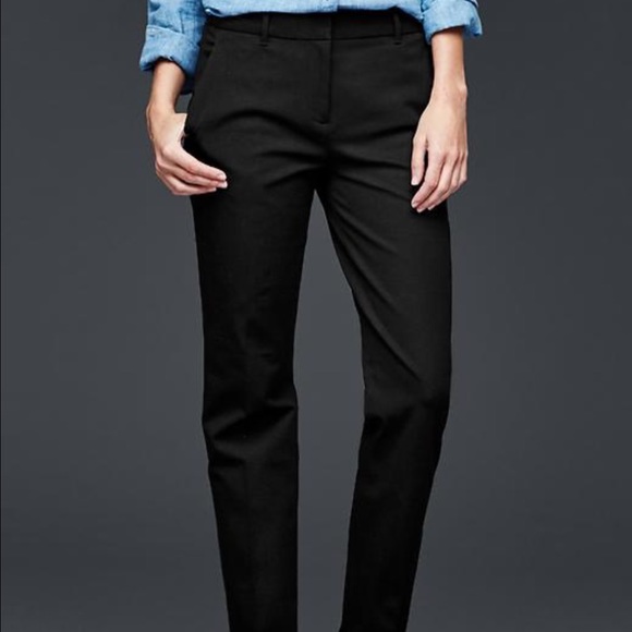 GAP True Straight pants