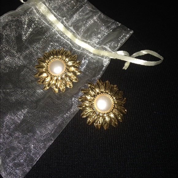 Gold color earrings