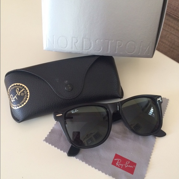 Classic Wayfarer XL 54mm Sunglasses