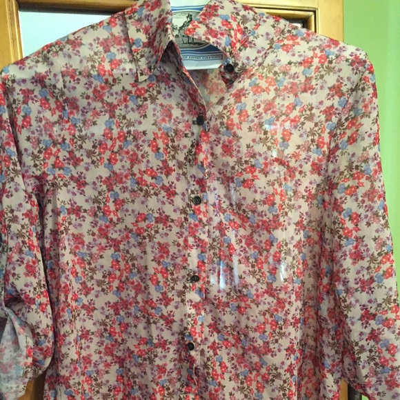 Floral Hi-Lo Blouse