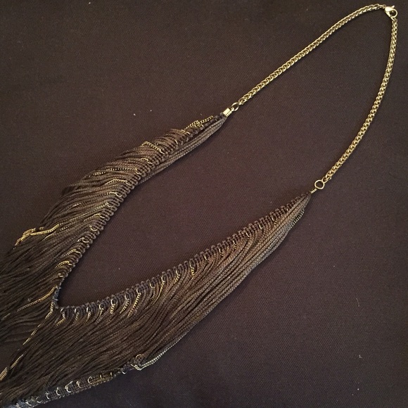 Statement necklace - Picture 2 of 3