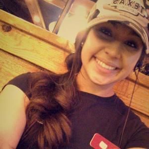 Meet your Posher, Kimberly