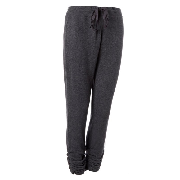 Ruched ankle soft gray knit joggers size small