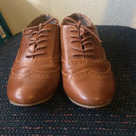 Cognac oxfords