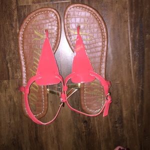 Coral Rampage flip flops.