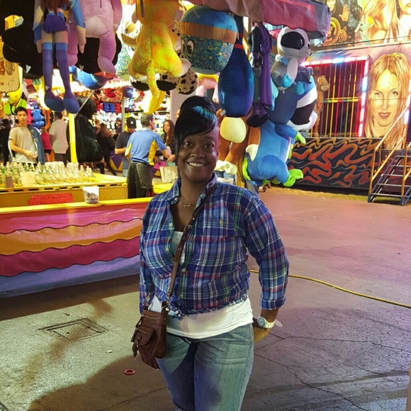 Meet your Posher, Jasmine