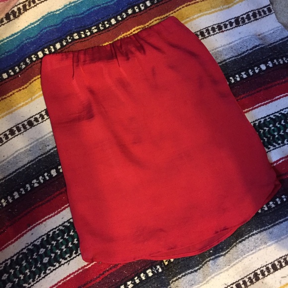 bb dakota silky red loose tube top - Picture 2 of 4