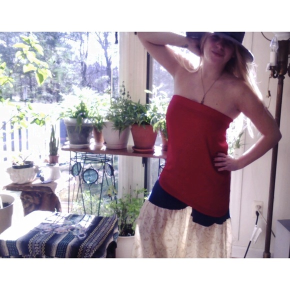 bb dakota silky red loose tube top - Picture 4 of 4