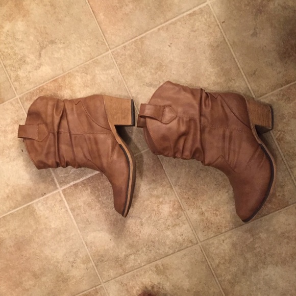 Brown boots