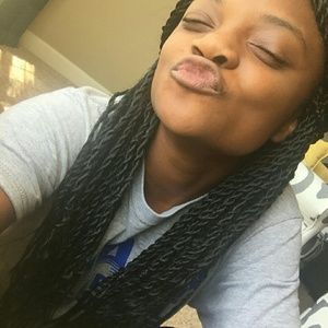 Meet your Posher, Sidney