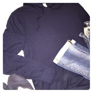 Comfy lightweight hoodie!