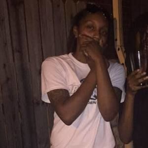 Meet your Posher, Brezzy