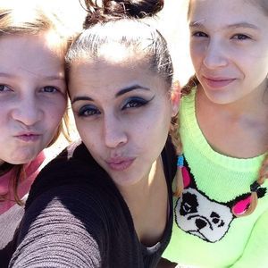 Meet your Posher, Kylie