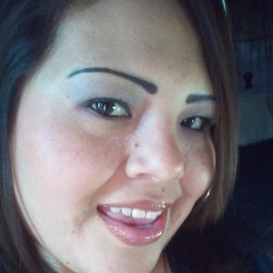 Meet your Posher, Vanessa liliana
