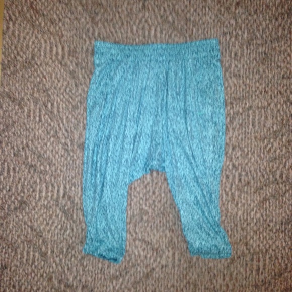 Nike training pants. Never worn. Size Small