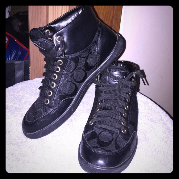 AUTHENTIC Coach Boots😊