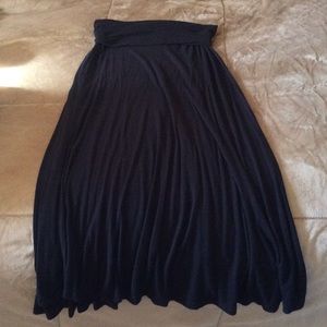 Super soft and flowy maxi skirt