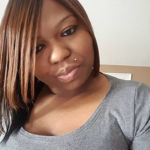 Meet your Posher, Adriana