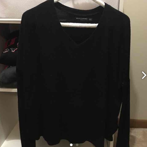 Brandy Melville sweater