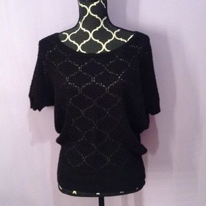 Cute Loft Domain sleeve sweater top