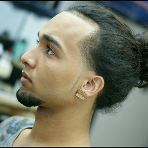 Meet your Posher, Tazz