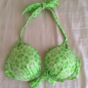 CLEAR OUT VS Gorgeous bikini top in 32C