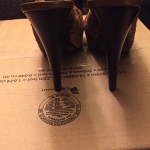 Jessica Simpson Brown Slingbacks