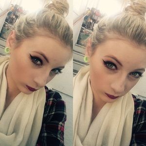 Meet your Posher, Roxann