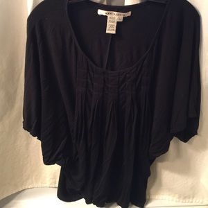 Max studio black flowy top
