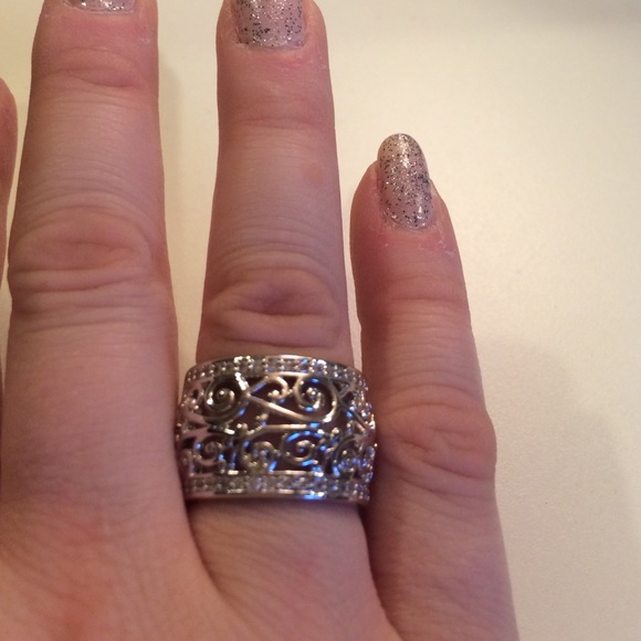 Lia Sophia Promenade ring
