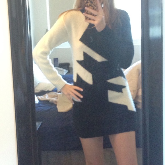 Houndstooth sweater dress