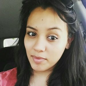 Meet your Posher, Sandra
