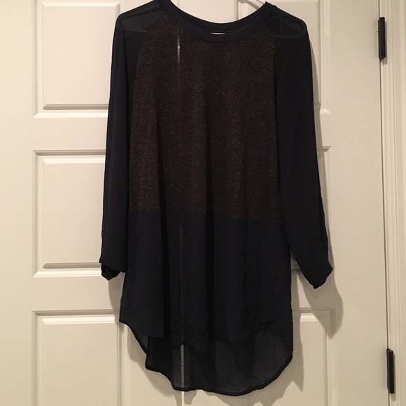 Gray and navy shirt