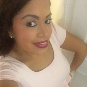 Meet your Posher, Alise