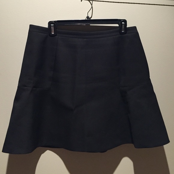 J CREW Black Skater Skirt in Excellent Condition